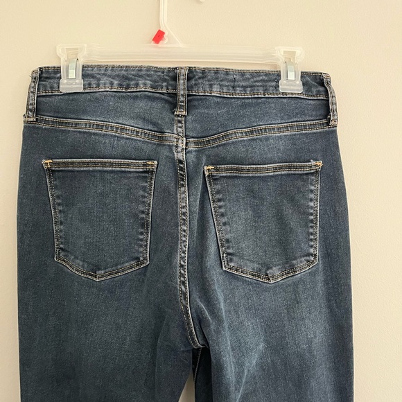 Universal Thread High Rise Bootcut Jeans - Picture 4 of 6